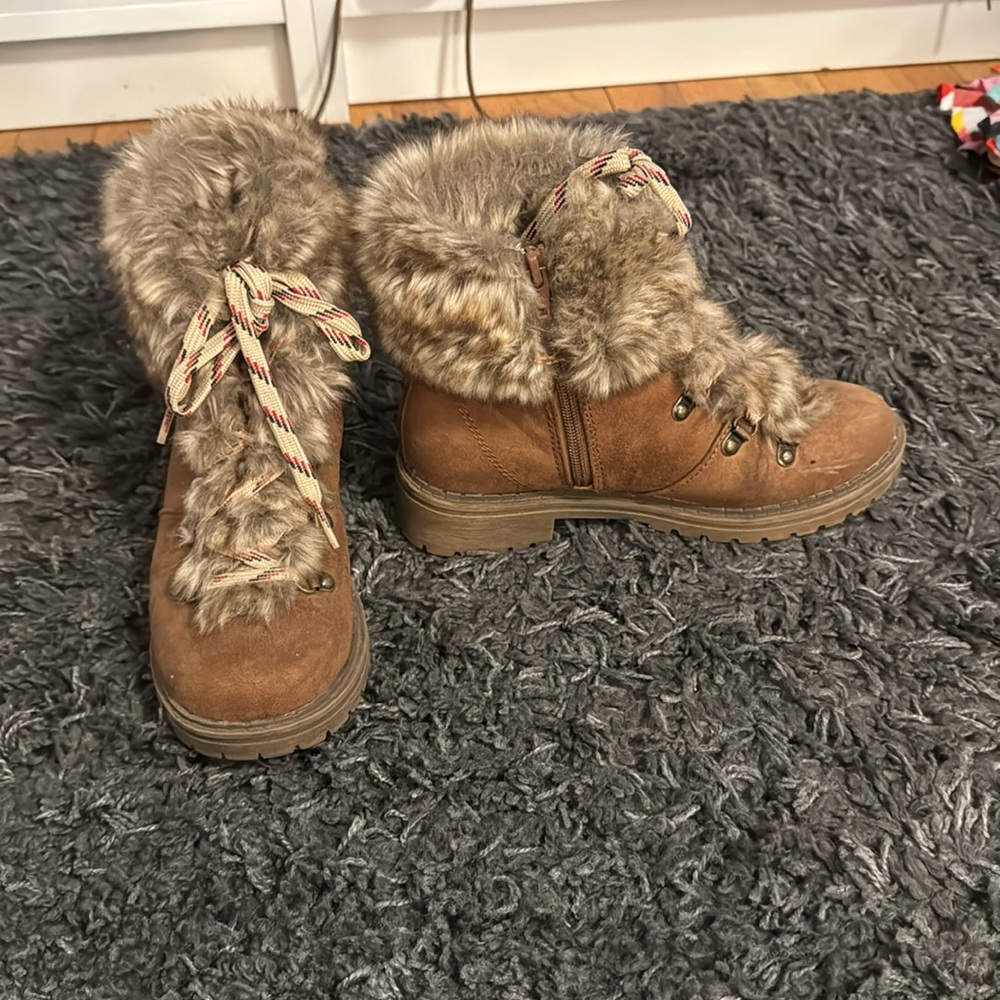 Fall/ winter brown boots - Picture 2 of 4
